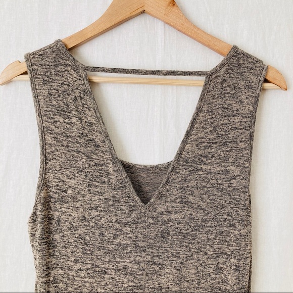 Chelsea & Violet High-Low Sleeveless Top - Picture 8 of 10